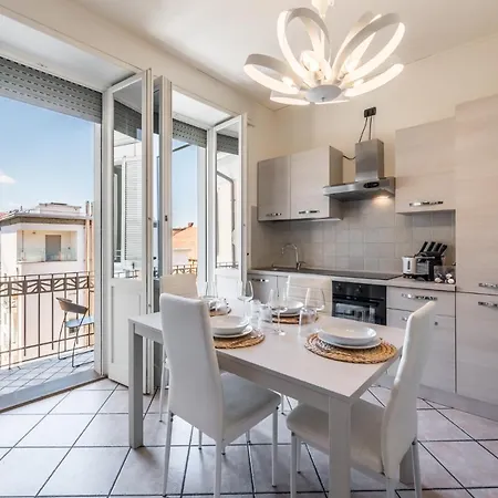 Donizetti Nel Cuore Del Centro Di *